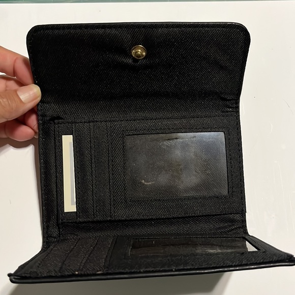 Wallet by Collection - Picture 2 of 5